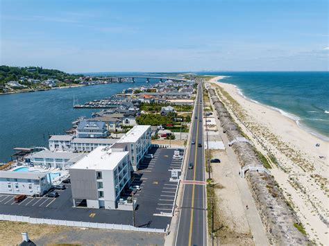 Beachwalk at sea bright - BeachWalk at Sea Bright, Sea Bright, New Jersey. 6,094 likes · 331 talking about this · 11,762 were here. Luxury Oceanfront & Riverside Hotel located in...